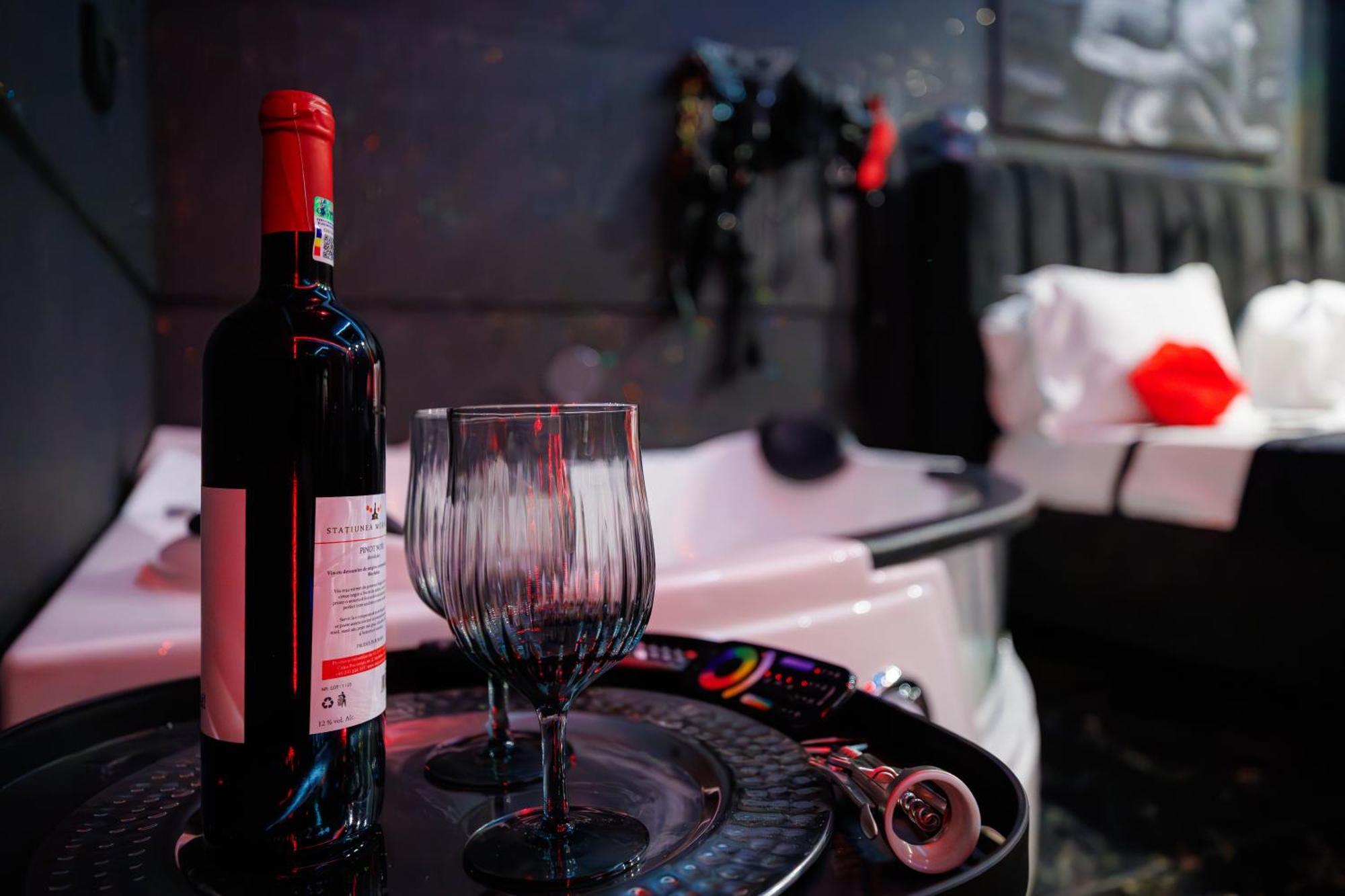 Romeo Nights - Love Rooms - Adults Only Bucureşti Exterior foto
