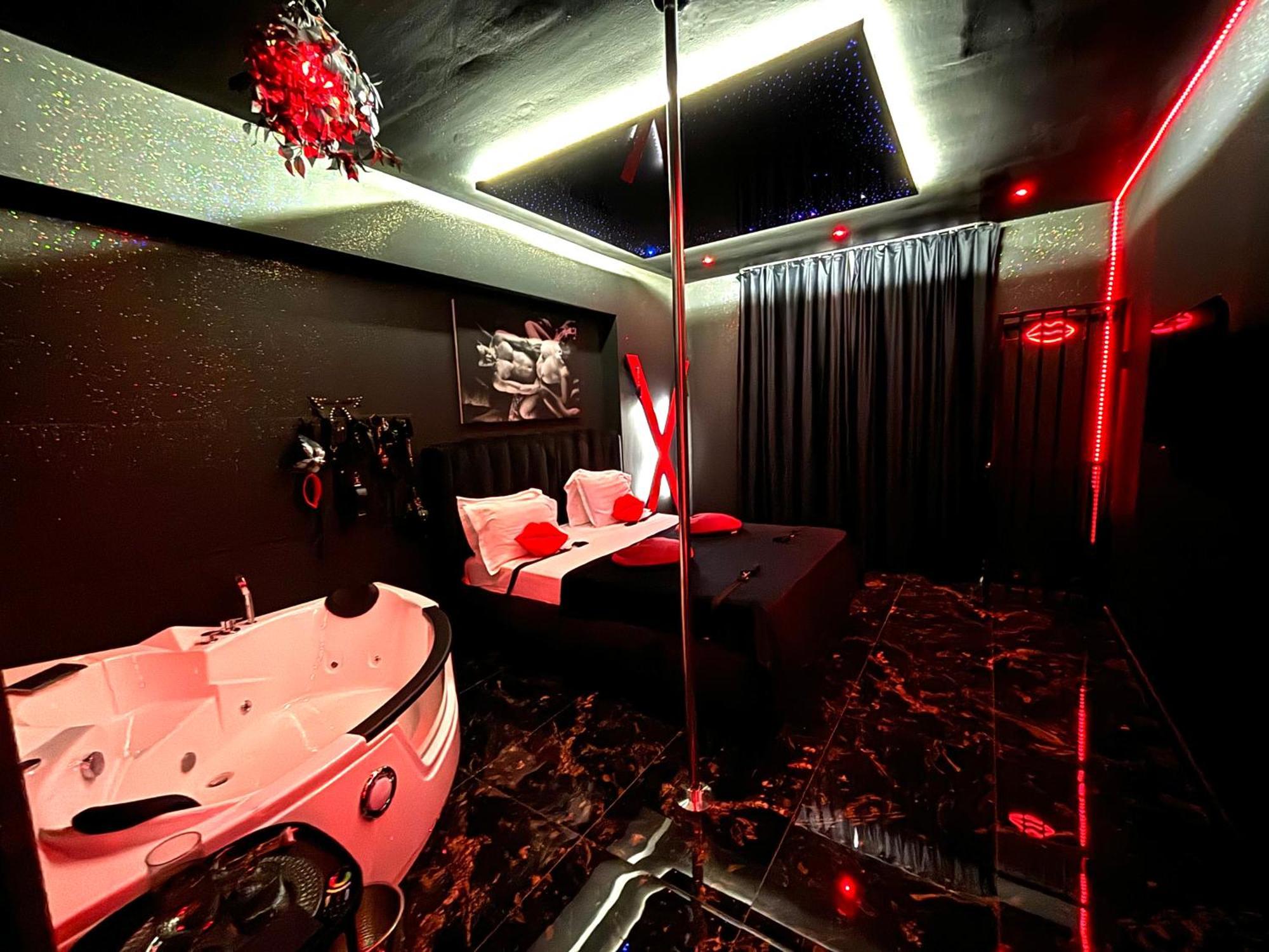 Romeo Nights - Love Rooms - Adults Only Bucureşti Exterior foto