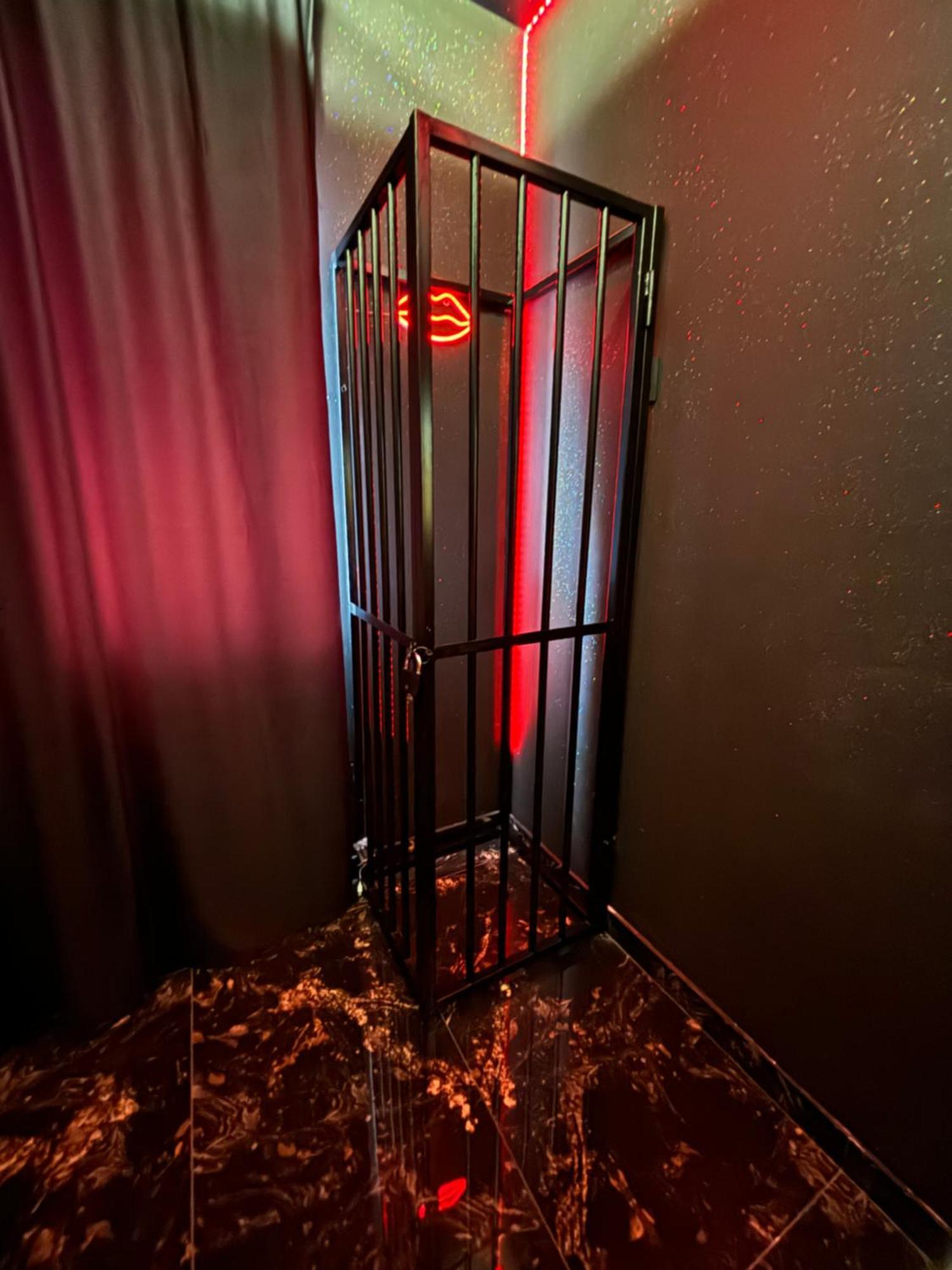 Romeo Nights - Love Rooms - Adults Only Bucureşti Exterior foto